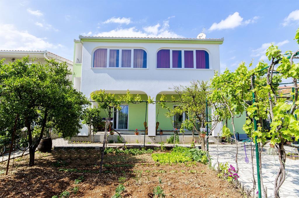 Apartments Branka Trogir Bagian luar foto